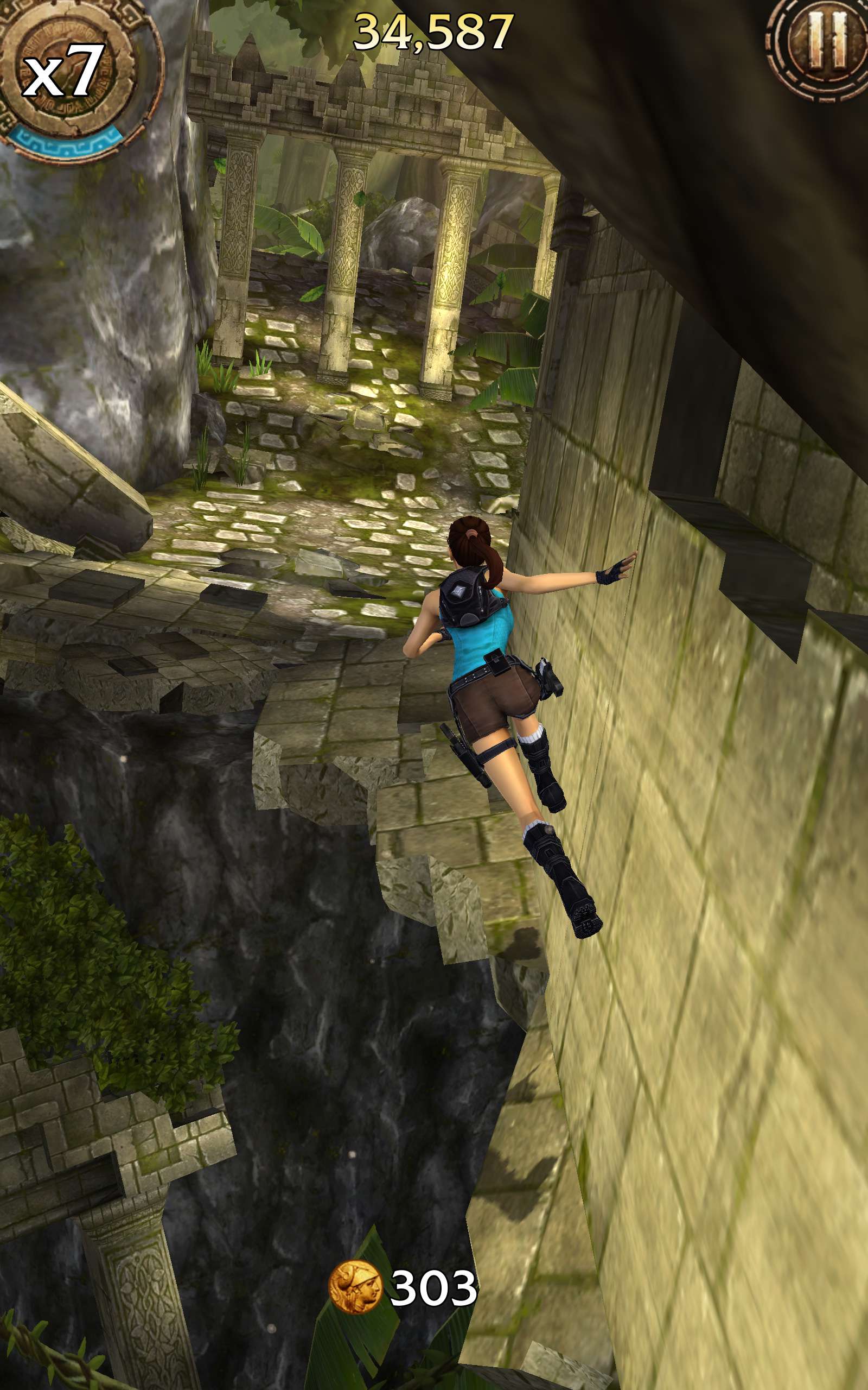 Игры где можно бегать прыгать. Tomb Raider Relic Run.
